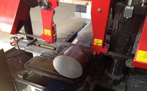 大祥卧式带锯床加工时出现明显振荡如何排查？